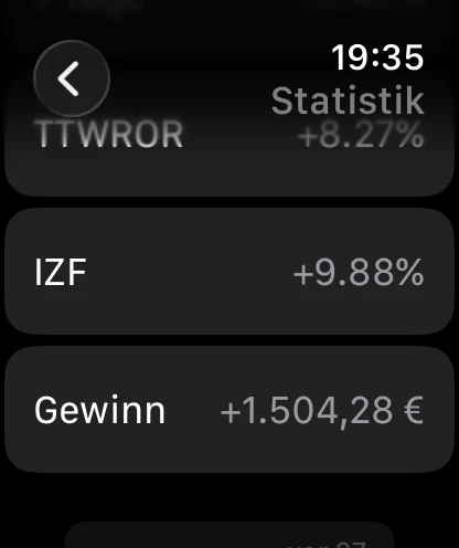PulseFolio Apple Watch Stats view with TTWROR, XIRR, and total gain rows